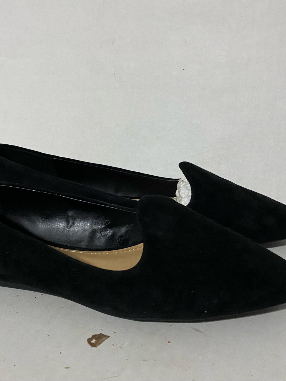 Gibson Latimer Black Suede Pointed Toe Loafers